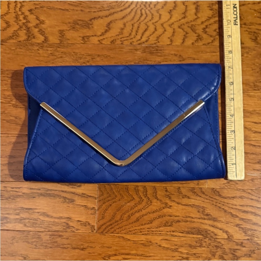 Urban Expressions | Blue Quilted Clutch Bag - Picture 5 of 8